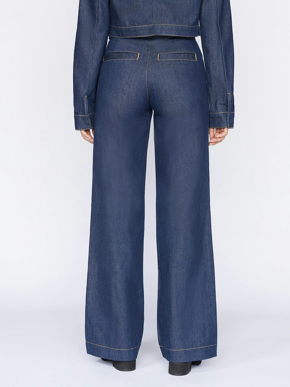 jeans back view alt:fit2